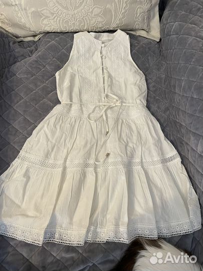 Платье белое