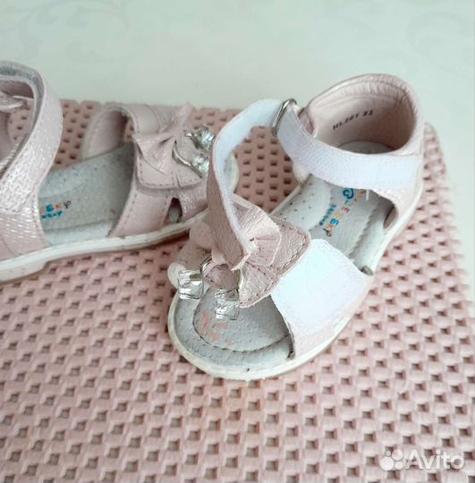Босоножки для девочки 22 размер