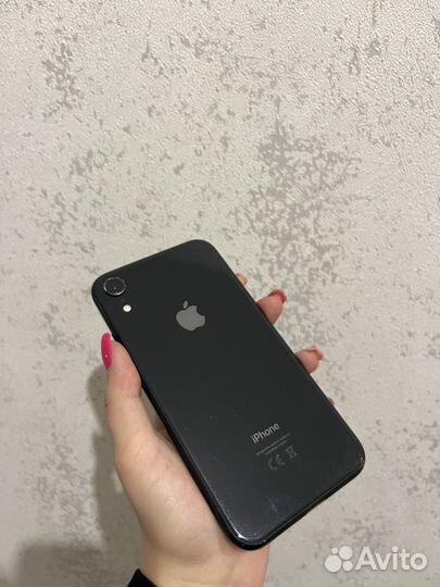 iPhone Xr, 64 ГБ