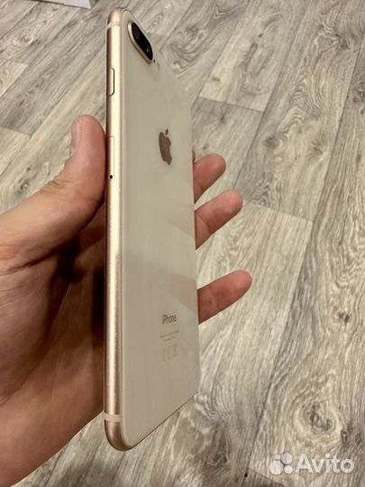 iPhone 8 plus 64