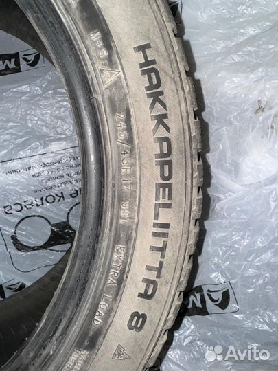 Nokian Tyres Hakkapeliitta 8 245/45 R17