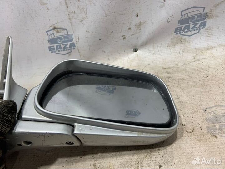 Зеркало заднего вида боковое переднее правое