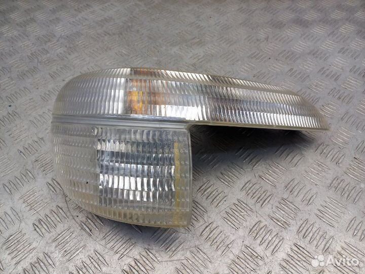 Указатель поворота правый передний правый Ford