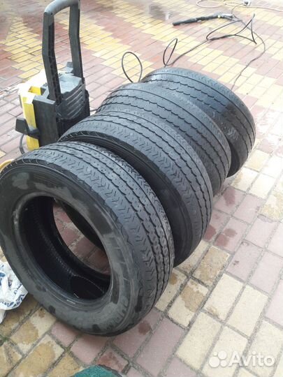 Комплект шин на Форд Транзит (Кастом) 215/65/15C