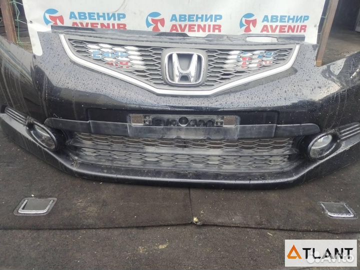 Бампер передний honda FIT