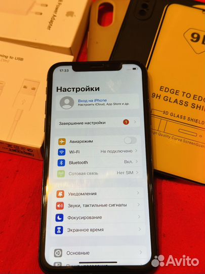 iPhone X, 64 ГБ