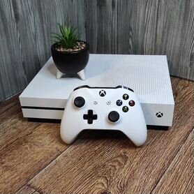 Xbox One S 4k 1Tb+500игр+подписка