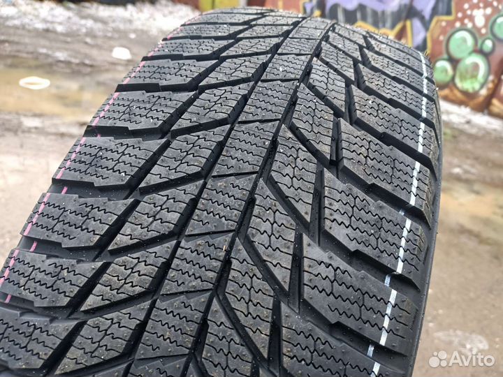 Triangle PL01 215/60 R16 99R