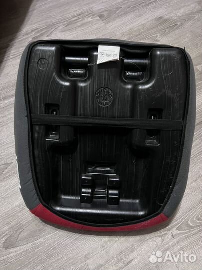 Детский бустер автомобильный