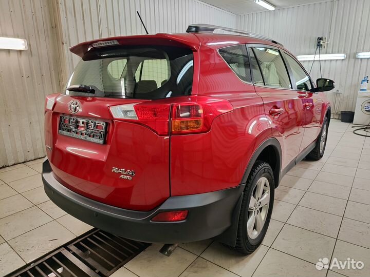 Toyota RAV4 2.0 CVT, 2015, 158 900 км