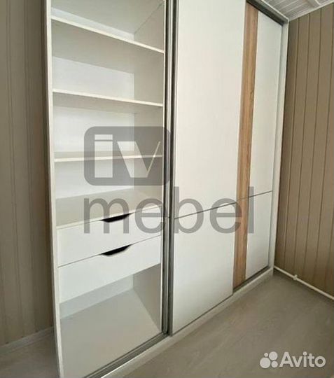 Шкаф в прихожую