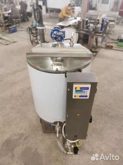 Охладитель молока омвт 1500 л. В наличии