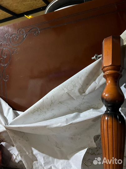 Кухонный стол и стулья бу