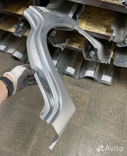 Арка левая Volvo S40 V40 1995-2004 (Polcar)