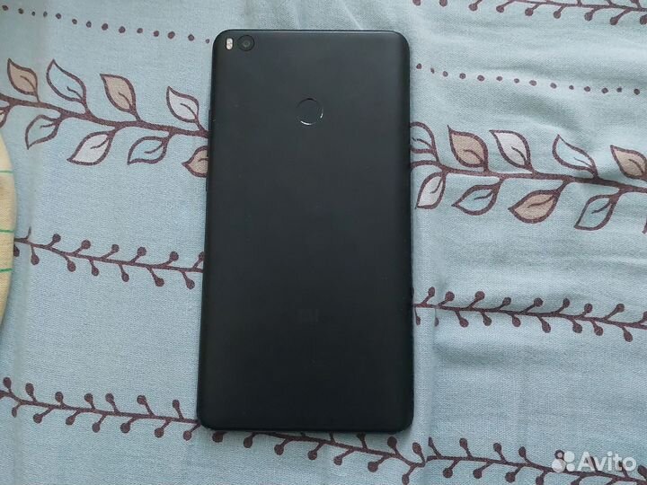 Xiaomi Mi Max 2, 4/64 ГБ