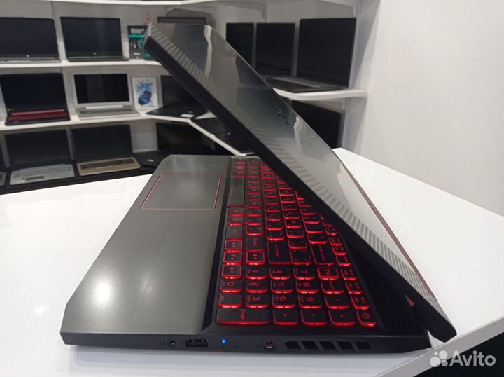 Игровой ноутбук Acer nitro i5-9300h GTX 1650