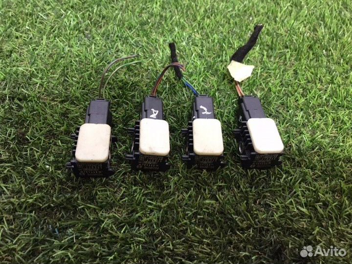 Датчик airbag Land Rover Freelander 2011