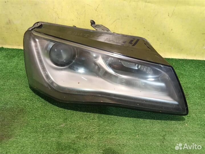 Фара правая ксенон Audi A8 4H (D4) 2009