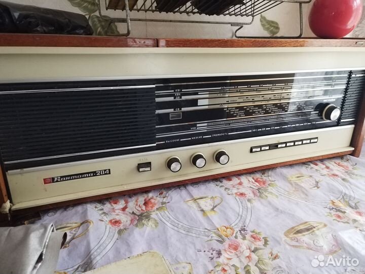Радиола кантата 204