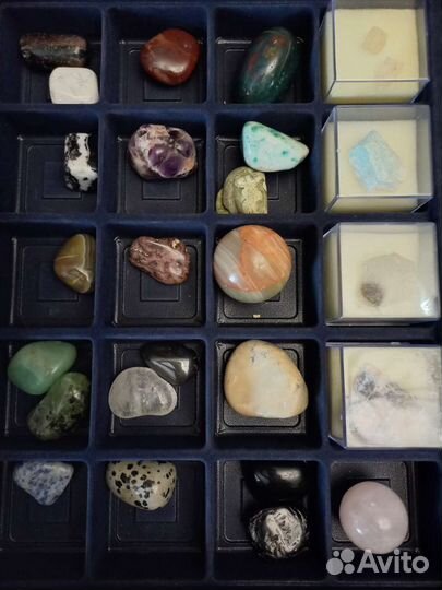 Коллекция камней и минералов и 4 книги о них