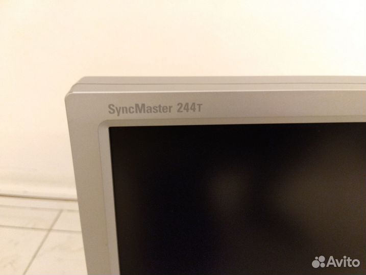 Монитор на запчасти Samsung syncmaster 244t