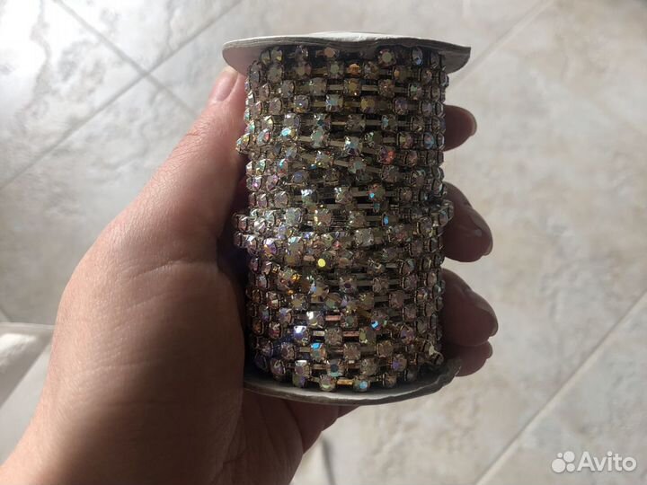 Лента со стразами