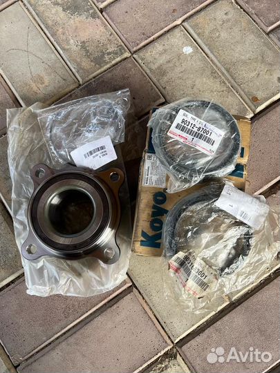 Подшипник ступицы Toyota LC200