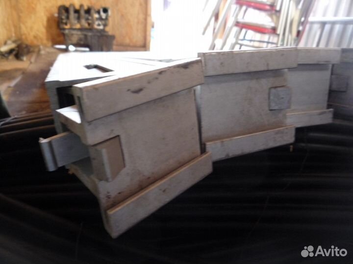 Распорная штанга для крепления груза 2400-2700мм