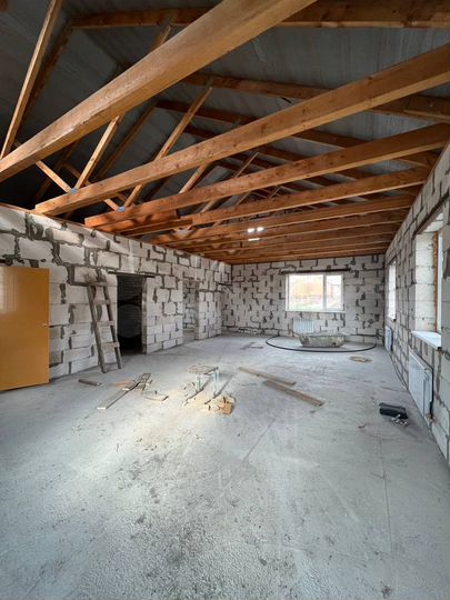 Дом 100 м² на участке 10 сот.