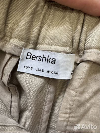 Мужские укороченные брюки bershka