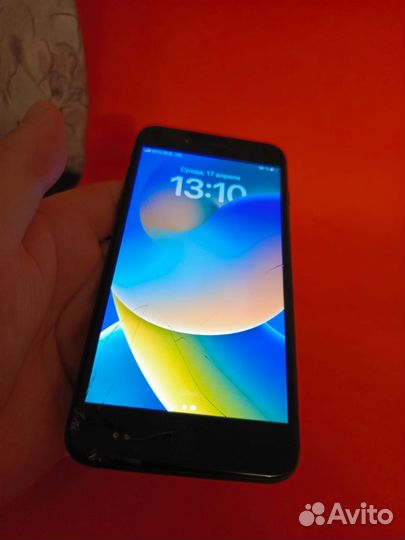 iPhone 8 Plus, 64 ГБ