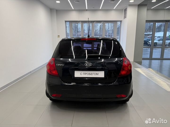 Kia Ceed 1.6 AT, 2008, 270 660 км