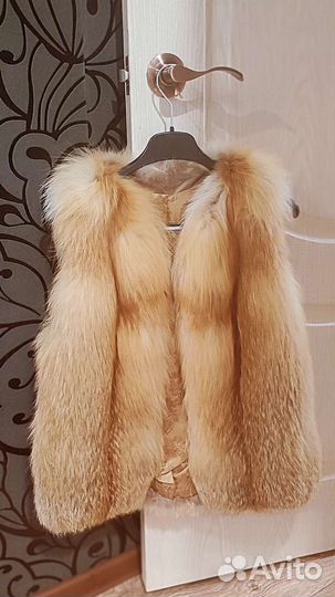 Жилетка меховая женская 40