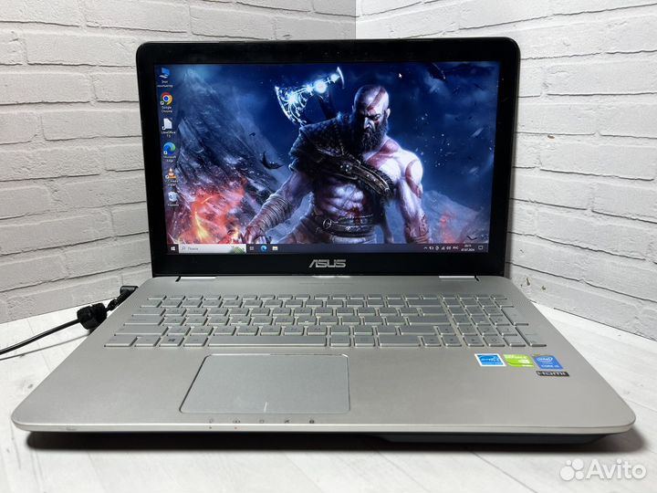 Игровой ноутбук Asus Core i5/8GB/GeForce/SSD+HDD