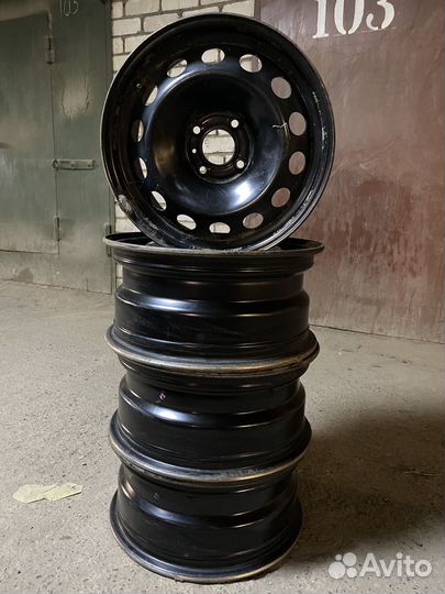 Штампованные диски r 16