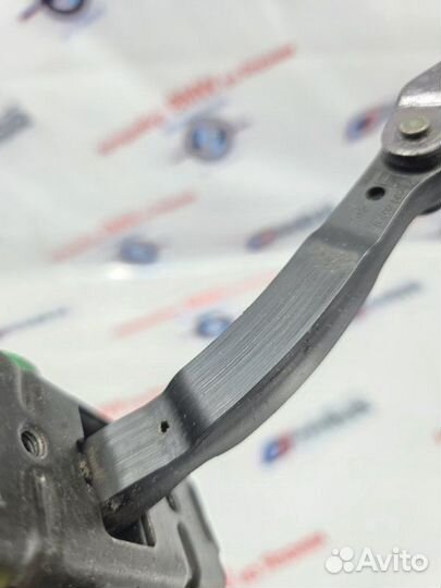 Ограничитель двери передний Bmw X5 E53 M54B30 2005