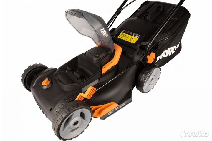 Аккумуляторная газонокосилка Worx WG743E