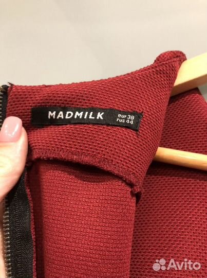 Платье коктейльное миди 42-44