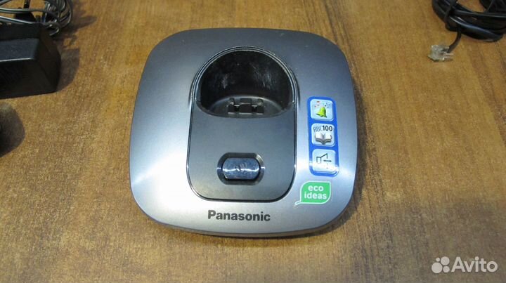 Телефон радио домашний Panasonic KX-TG-6411RU