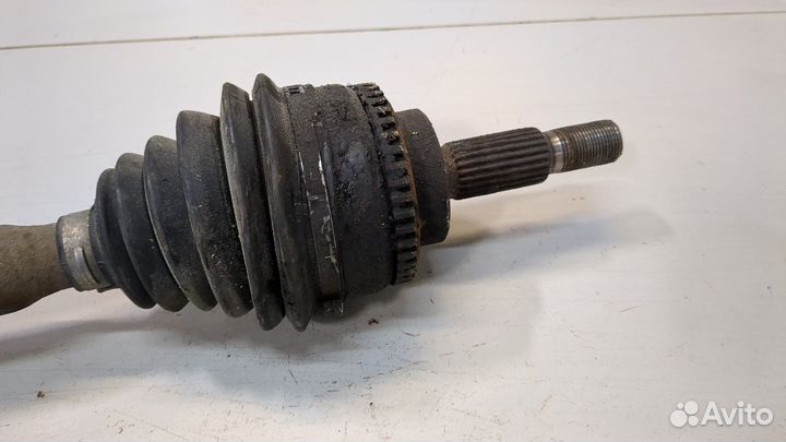 Полуось левая передняя Renault Scenic, 2002