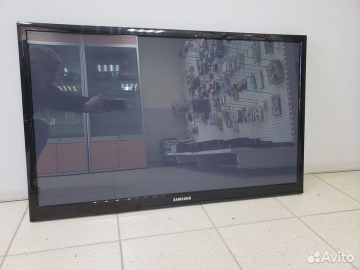 Телевизор samsung 43 на запчасти