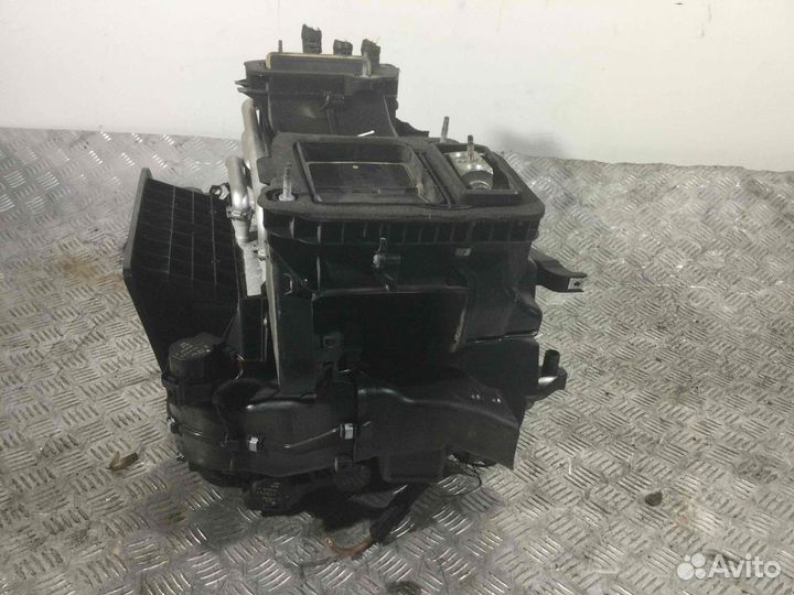 Отопитель в сборе (печка) BMW 5-Series B9077 M57N