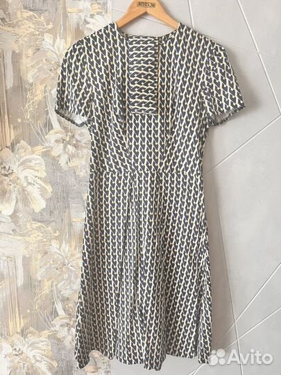 Платье женское офисное 42 44