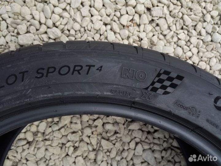 Michelin Pilot Sport 4 S Acoustic 275/40 R20 106Y