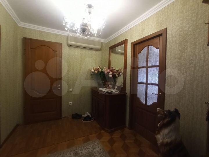 4-к. квартира, 80 м², 3/5 эт.