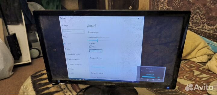 Монитор samsung
