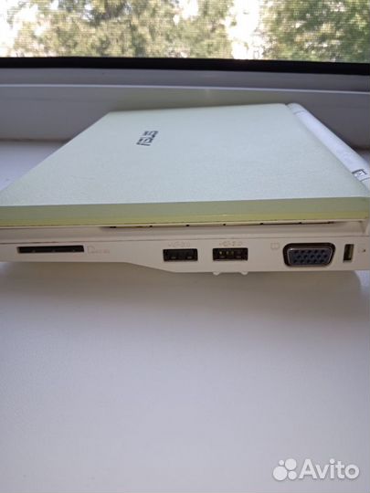 Нетбук asus EEE PC 2G Surf