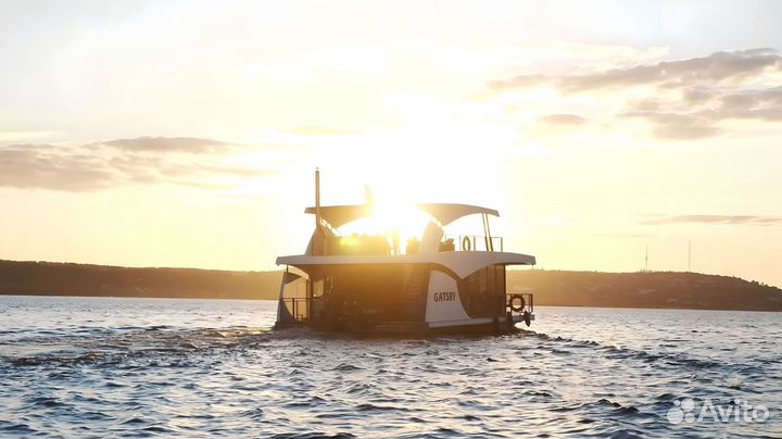 Прокат катера vip. Аренда гидроцикла