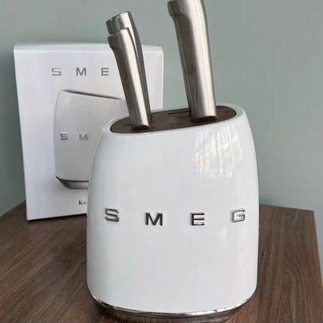 Ножи и подставка 7в1 Smeg Белая (Версия 2026)