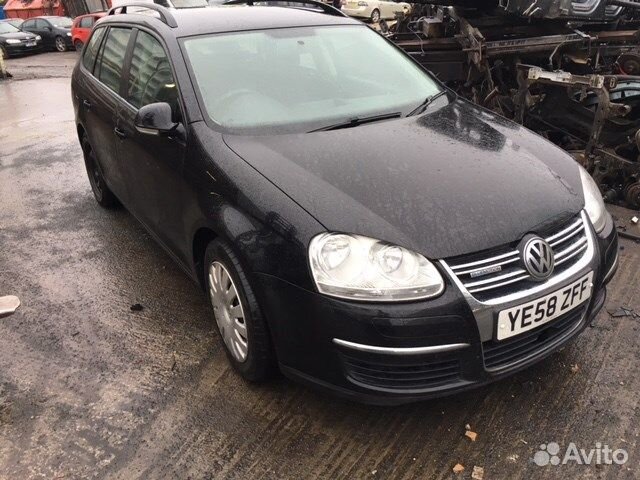 Разбор на запчасти Volkswagen Golf 5